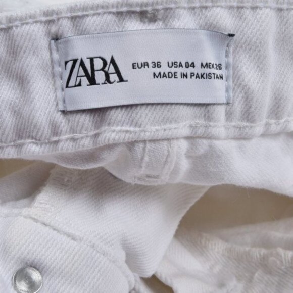 Zara High  Rise White Jean Short Distressed Button Fly Size 4 - Picture 3 of 4